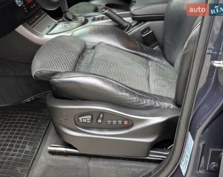 Синій БМВ Х5, об'ємом двигуна 3 л та пробігом 362 тис. км за 12700 $, фото 47 на Automoto.ua