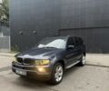 Синий БМВ Х5, объемом двигателя 3 л и пробегом 300 тыс. км за 5500 $, фото 1 на Automoto.ua