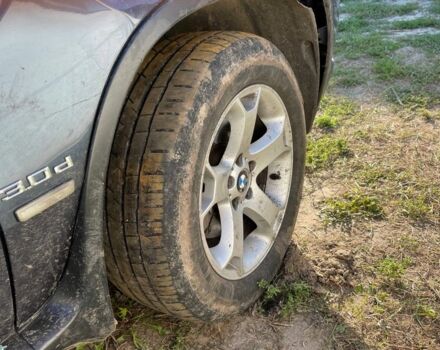 Синій БМВ Х5, об'ємом двигуна 3 л та пробігом 175 тис. км за 1500 $, фото 3 на Automoto.ua