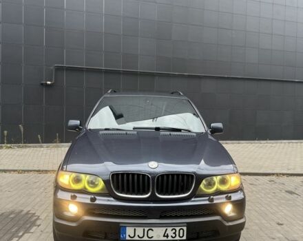 Синий БМВ Х5, объемом двигателя 3 л и пробегом 300 тыс. км за 5500 $, фото 1 на Automoto.ua