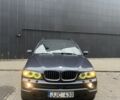 Синий БМВ Х5, объемом двигателя 3 л и пробегом 300 тыс. км за 5500 $, фото 1 на Automoto.ua