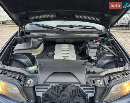 Синій БМВ Х5, об'ємом двигуна 3 л та пробігом 340 тис. км за 6299 $, фото 23 на Automoto.ua