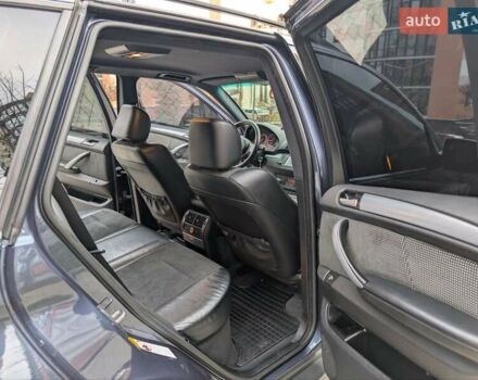 Синій БМВ Х5, об'ємом двигуна 3 л та пробігом 362 тис. км за 12700 $, фото 53 на Automoto.ua