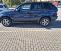 Синий БМВ Х5, объемом двигателя 2.99 л и пробегом 360 тыс. км за 10700 $, фото 4 на Automoto.ua