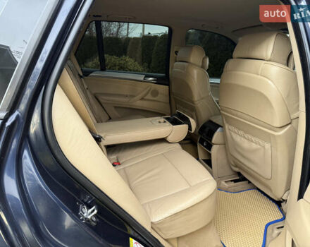 Синій БМВ Х5, об'ємом двигуна 2.99 л та пробігом 298 тис. км за 13999 $, фото 37 на Automoto.ua