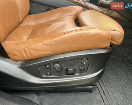 Синий БМВ Х5, объемом двигателя 3 л и пробегом 286 тыс. км за 13000 $, фото 12 на Automoto.ua