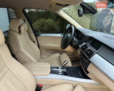 Синій БМВ Х5, об'ємом двигуна 2.99 л та пробігом 298 тис. км за 13999 $, фото 41 на Automoto.ua