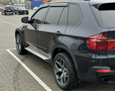 Синій БМВ Х5, об'ємом двигуна 3 л та пробігом 377 тис. км за 9000 $, фото 13 на Automoto.ua