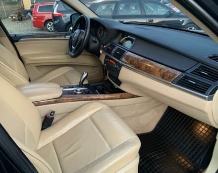 Синий БМВ Х5, объемом двигателя 3 л и пробегом 260 тыс. км за 13999 $, фото 9 на Automoto.ua