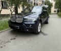Синий БМВ Х5, объемом двигателя 3 л и пробегом 240 тыс. км за 11999 $, фото 1 на Automoto.ua
