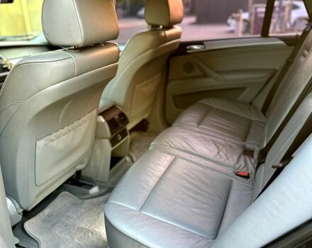 Синій БМВ Х5, об'ємом двигуна 3 л та пробігом 280 тис. км за 12999 $, фото 7 на Automoto.ua