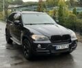 Синий БМВ Х5, объемом двигателя 3 л и пробегом 260 тыс. км за 9250 $, фото 1 на Automoto.ua