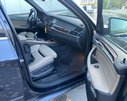 Синий БМВ Х5, объемом двигателя 3 л и пробегом 302 тыс. км за 17390 $, фото 14 на Automoto.ua