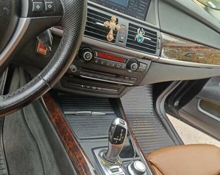 Синій БМВ Х5, об'ємом двигуна 3 л та пробігом 245 тис. км за 17500 $, фото 29 на Automoto.ua