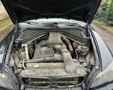 Синий БМВ Х5, объемом двигателя 3 л и пробегом 260 тыс. км за 9250 $, фото 5 на Automoto.ua