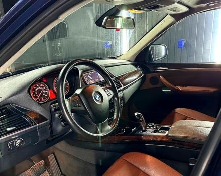 Синий БМВ Х5, объемом двигателя 3 л и пробегом 175 тыс. км за 12500 $, фото 6 на Automoto.ua