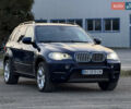 Синий БМВ Х5, объемом двигателя 3 л и пробегом 298 тыс. км за 17990 $, фото 2 на Automoto.ua
