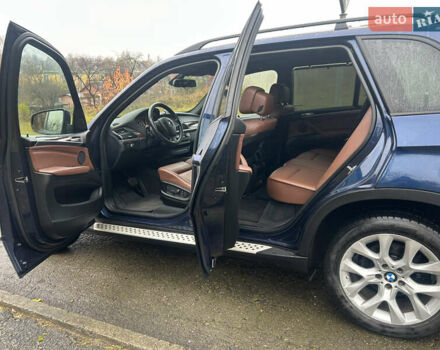 Синій БМВ Х5, об'ємом двигуна 2.98 л та пробігом 193 тис. км за 13500 $, фото 22 на Automoto.ua