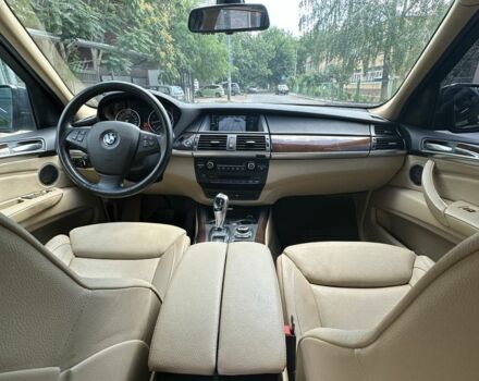 Синий БМВ Х5, объемом двигателя 4.4 л и пробегом 153 тыс. км за 13000 $, фото 10 на Automoto.ua