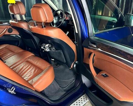 Синий БМВ Х5, объемом двигателя 3 л и пробегом 175 тыс. км за 12500 $, фото 4 на Automoto.ua