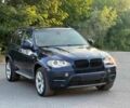 Синій БМВ Х5, об'ємом двигуна 3 л та пробігом 289 тис. км за 10500 $, фото 1 на Automoto.ua