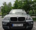 Синий БМВ Х5, объемом двигателя 3 л и пробегом 137 тыс. км за 13200 $, фото 2 на Automoto.ua