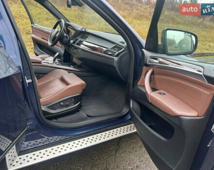 Синій БМВ Х5, об'ємом двигуна 2.98 л та пробігом 193 тис. км за 13500 $, фото 31 на Automoto.ua