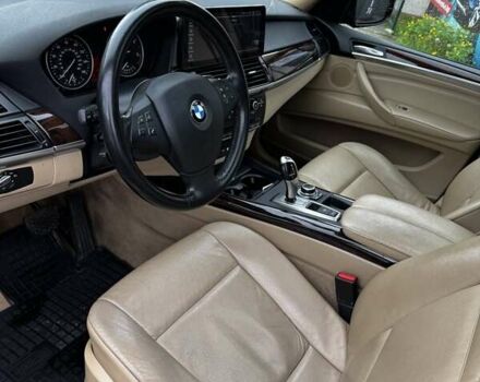 Синий БМВ Х5, объемом двигателя 3 л и пробегом 295 тыс. км за 15400 $, фото 8 на Automoto.ua