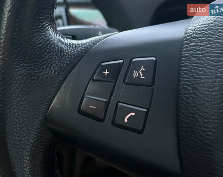 Синий БМВ Х5, объемом двигателя 3 л и пробегом 275 тыс. км за 16450 $, фото 44 на Automoto.ua