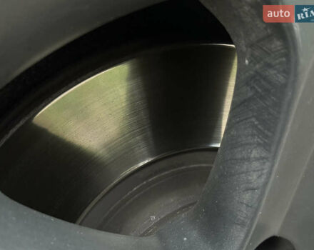 Синий БМВ Х5, объемом двигателя 3 л и пробегом 294 тыс. км за 16600 $, фото 35 на Automoto.ua