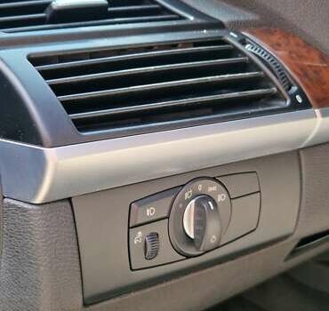 Синій БМВ Х5, об'ємом двигуна 2.98 л та пробігом 201 тис. км за 14500 $, фото 21 на Automoto.ua