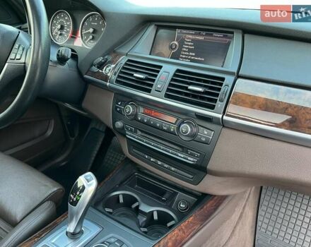 Синий БМВ Х5, объемом двигателя 2.98 л и пробегом 153 тыс. км за 15000 $, фото 37 на Automoto.ua