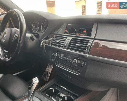 Синий БМВ Х5, объемом двигателя 3 л и пробегом 280 тыс. км за 21000 $, фото 16 на Automoto.ua