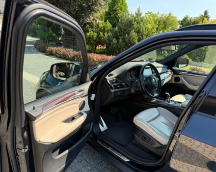 Синий БМВ Х5, объемом двигателя 3 л и пробегом 241 тыс. км за 4100 $, фото 11 на Automoto.ua