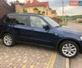 Синий БМВ Х5, объемом двигателя 3 л и пробегом 250 тыс. км за 10000 $, фото 1 на Automoto.ua