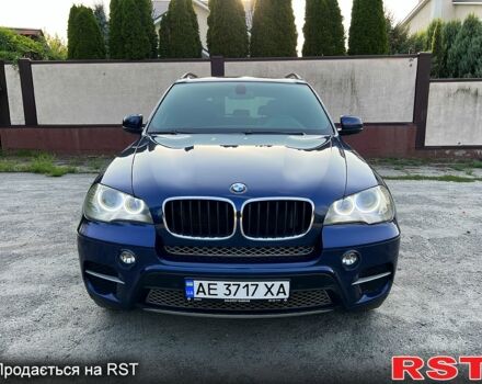 Синій БМВ Х5, об'ємом двигуна 3 л та пробігом 153 тис. км за 15000 $, фото 3 на Automoto.ua
