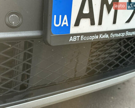 Синий БМВ Х5, объемом двигателя 3 л и пробегом 294 тыс. км за 16600 $, фото 38 на Automoto.ua