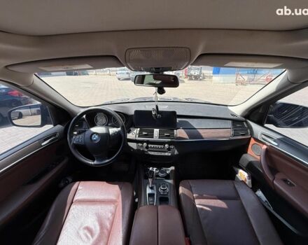 Синій БМВ Х5, об'ємом двигуна 3 л та пробігом 200 тис. км за 13490 $, фото 16 на Automoto.ua