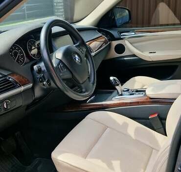 Синій БМВ Х5, об'ємом двигуна 2.98 л та пробігом 201 тис. км за 14500 $, фото 15 на Automoto.ua