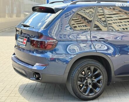 Синій БМВ Х5, об'ємом двигуна 3 л та пробігом 200 тис. км за 13490 $, фото 4 на Automoto.ua