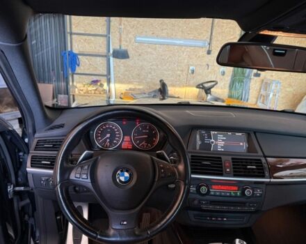 Синий БМВ Х5, объемом двигателя 3 л и пробегом 241 тыс. км за 4100 $, фото 9 на Automoto.ua