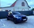 Синій БМВ Х5, об'ємом двигуна 3 л та пробігом 300 тис. км за 12999 $, фото 1 на Automoto.ua