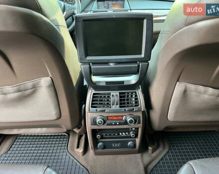 Синій БМВ Х5, об'ємом двигуна 2.98 л та пробігом 153 тис. км за 14000 $, фото 26 на Automoto.ua