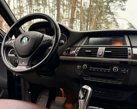 Синий БМВ Х5, объемом двигателя 3 л и пробегом 294 тыс. км за 16600 $, фото 10 на Automoto.ua