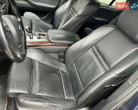 Синий БМВ Х5, объемом двигателя 3 л и пробегом 230 тыс. км за 17700 $, фото 12 на Automoto.ua