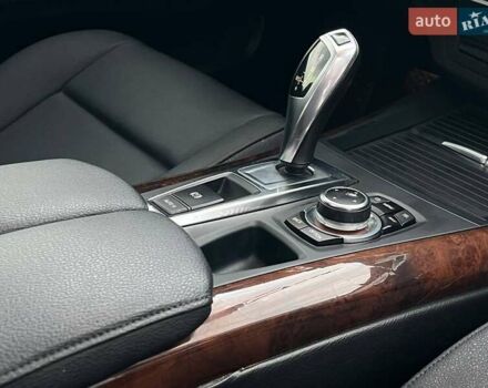 Синій БМВ Х5, об'ємом двигуна 3 л та пробігом 302 тис. км за 13490 $, фото 4 на Automoto.ua