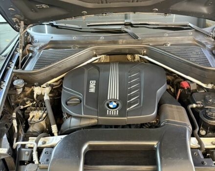 Синій БМВ Х5, об'ємом двигуна 3 л та пробігом 223 тис. км за 21000 $, фото 3 на Automoto.ua