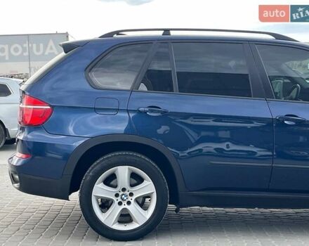 Синій БМВ Х5, об'ємом двигуна 3 л та пробігом 302 тис. км за 13490 $, фото 46 на Automoto.ua