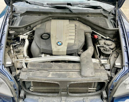 Синий БМВ Х5, объемом двигателя 3 л и пробегом 215 тыс. км за 18000 $, фото 20 на Automoto.ua