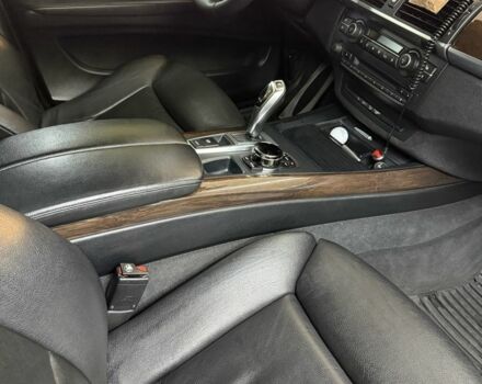 Синій БМВ Х5, об'ємом двигуна 3 л та пробігом 223 тис. км за 21000 $, фото 16 на Automoto.ua